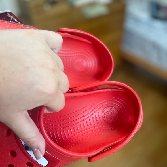 Lightning McQueen Crocs Men’s 6 / Womens 8 M6/W8 - Picture 4 of 4